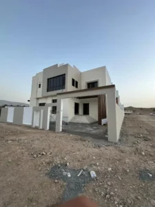 مع فريق متخصص في الترميمات العامة، نعيد لمكانك رونقه من خلال إصلاح الجدران، معالجة العيوب، تشطيبات عصرية وتجديد الواجهات، باستخدام مواد عالية الجودة وتقنيات متطورة.